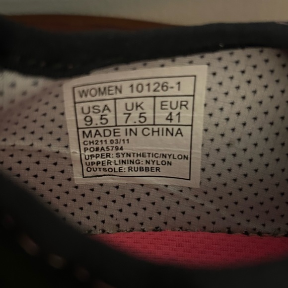 SAUCONY HATTORI Minimalist Running Shoes, size W9.5 (fits like W8.5/9) - Picture 5 of 5